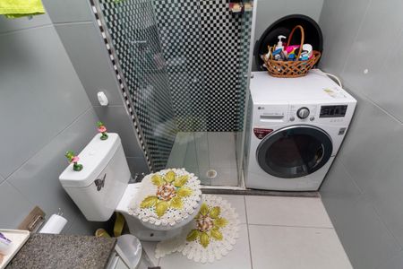 Apartamento à venda com 48m², 2 quartos e 1 vagaBanheiro Social