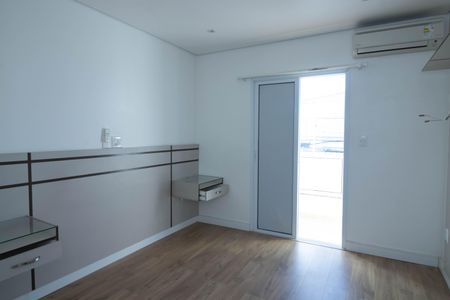 Casa à venda com 298m², 3 quartos e 2 vagas Casa à venda com 298m², 3 quartos e 2 vagasQuarto 1