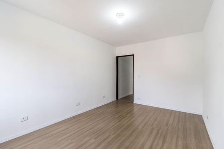 Casa à venda com 99m², 4 quartos e 2 vagasQuarto 3