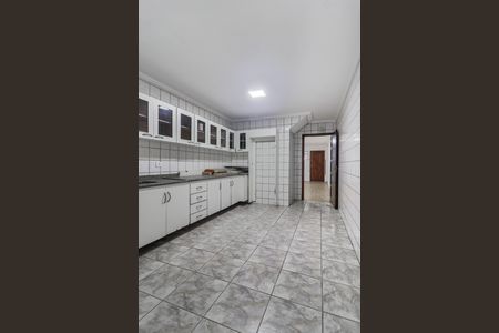 Casa à venda com 99m², 4 quartos e 2 vagasCozinha