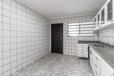 Casa à venda com 99m², 4 quartos e 2 vagasCozinha