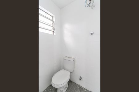 Casa à venda com 99m², 4 quartos e 2 vagasBanheiro de Serviço