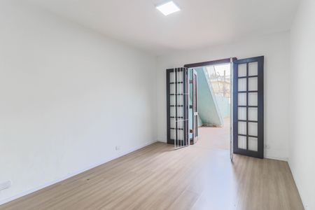 Casa à venda com 99m², 4 quartos e 2 vagasQuarto 1