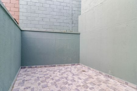 Casa à venda com 99m², 4 quartos e 2 vagasQuintal