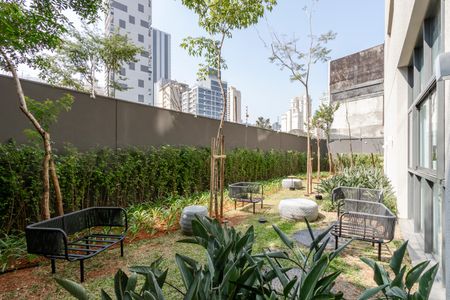 Studio à venda com 25m², 1 quarto e sem vaga Studio à venda com 25m², 1 quarto e sem vagaÁrea Comum