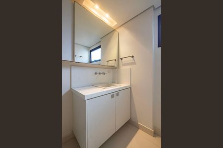 Apartamento à venda com 142m², 2 quartos e 2 vagasSuíte - Banheiro