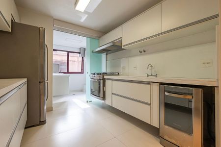 Apartamento à venda com 142m², 2 quartos e 2 vagasCozinha