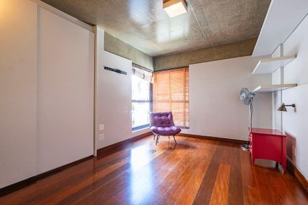 Apartamento à venda com 142m², 2 quartos e 2 vagasSuíte