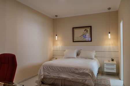 Casa para alugar com 400m², 4 quartos e 3 vagas Casa para alugar com 400m², 4 quartos e 3 vagasSuíte 1