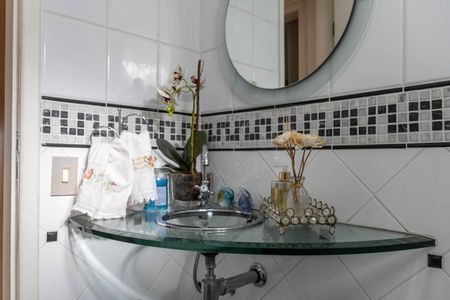 Casa para alugar com 400m², 4 quartos e 3 vagas Casa para alugar com 400m², 4 quartos e 3 vagasLavabo da Sala 2