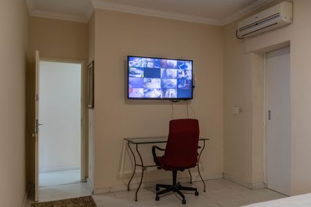 Casa para alugar com 400m², 4 quartos e 3 vagas Casa para alugar com 400m², 4 quartos e 3 vagasSuíte 1