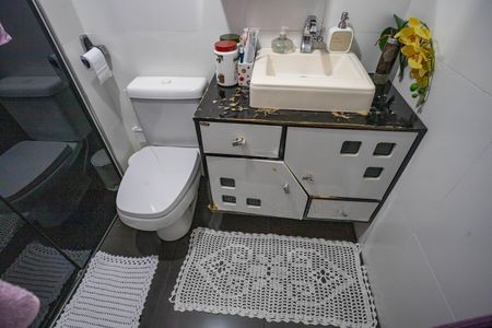 Apartamento à venda com 46m², 2 quartos e 1 vagaBanheiro Social
