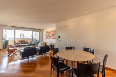 Apartamento à venda com 162m², 3 quartos e 3 vagasSala
