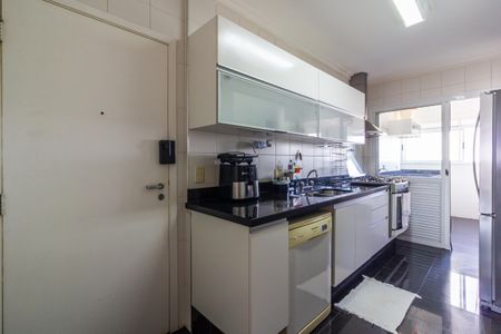 Apartamento à venda com 162m², 3 quartos e 3 vagasCozinha