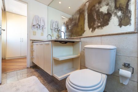 Apartamento à venda com 162m², 3 quartos e 3 vagasBanheiro da Suíte 3