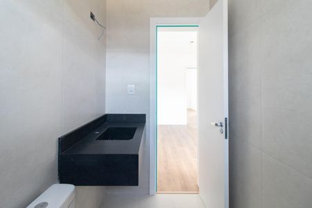 Casa de condomínio à venda com 158m², 3 quartos e 2 vagasBanheiro/Suite 2