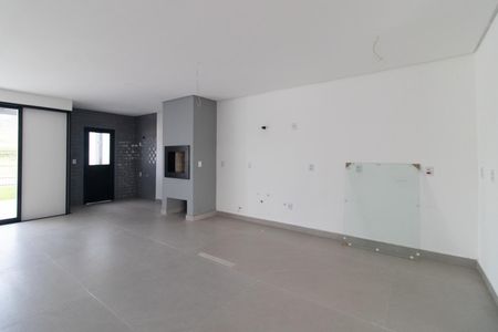 Casa de condomínio à venda com 158m², 3 quartos e 2 vagasCozinha e Área de Serviço