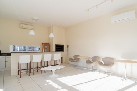 Casa de condomínio à venda com 158m², 3 quartos e 2 vagasÁrea comum - Salão de festas