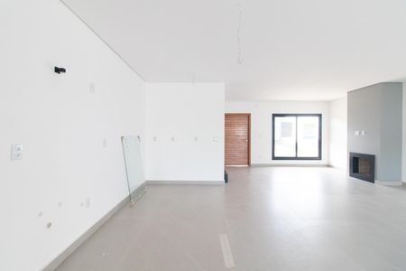 Casa de condomínio à venda com 158m², 3 quartos e 2 vagasCozinha e Área de Serviço