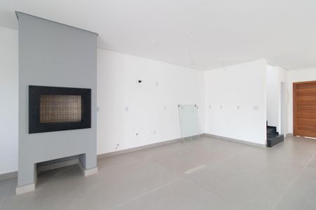 Casa de condomínio à venda com 158m², 3 quartos e 2 vagasCozinha e Área de Serviço