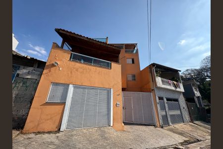 Apartamento à venda com 104m², 2 quartos e 2 vagasFachada