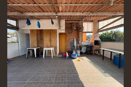 Apartamento à venda com 104m², 2 quartos e 2 vagasCobertura