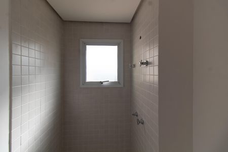 Apartamento à venda com 139m², 3 quartos e 5 vagas Apartamento à venda com 139m², 3 quartos e 5 vagasBanheiro da Suíte 2