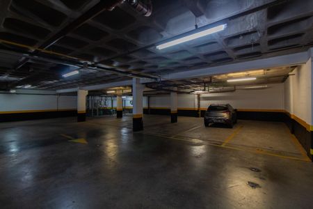 Apartamento à venda com 139m², 3 quartos e 5 vagas Apartamento à venda com 139m², 3 quartos e 5 vagasGaragem