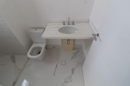 Apartamento à venda com 139m², 3 quartos e 5 vagas Apartamento à venda com 139m², 3 quartos e 5 vagasBanheiro da Suíte 1