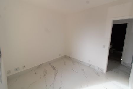 Apartamento à venda com 139m², 3 quartos e 5 vagas Apartamento à venda com 139m², 3 quartos e 5 vagasSuíte 2