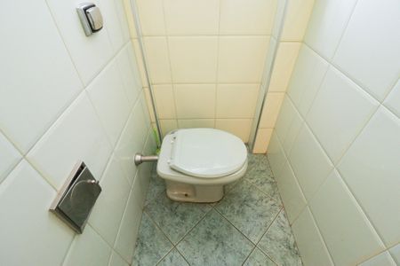 Casa à venda com 144m², 3 quartos e 2 vagas Casa à venda com 144m², 3 quartos e 2 vagasLavabo