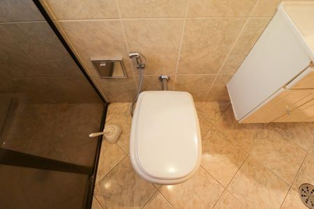 Casa à venda com 144m², 3 quartos e 2 vagas Casa à venda com 144m², 3 quartos e 2 vagasBanheiro Social