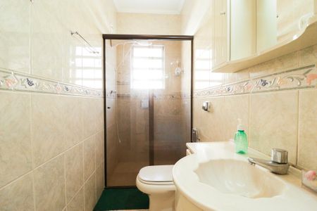 Casa à venda com 144m², 3 quartos e 2 vagas Casa à venda com 144m², 3 quartos e 2 vagasBanheiro da Suíte