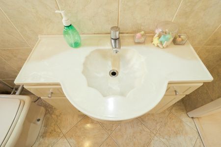 Casa à venda com 144m², 3 quartos e 2 vagas Casa à venda com 144m², 3 quartos e 2 vagasBanheiro da Suíte