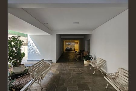 Apartamento para alugar com 65m², 2 quartos e 1 vagaÁrea comum - Hall de entrada