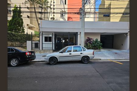 Apartamento para alugar com 65m², 2 quartos e 1 vagaFachada