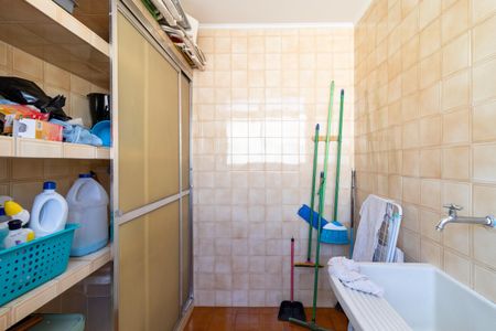 Apartamento para alugar com 65m², 2 quartos e 1 vagaÁrea de Serviço
