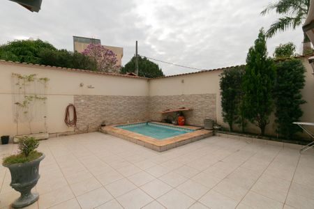 Casa à venda com 346m², 5 quartos e 4 vagasÁrea comum