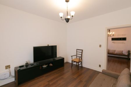 Casa à venda com 346m², 5 quartos e 4 vagasCopa