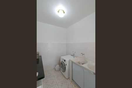 Casa à venda com 346m², 5 quartos e 4 vagasÁrea de Serviço