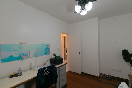 Casa à venda com 346m², 5 quartos e 4 vagasQuarto 1