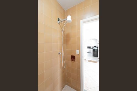 Casa à venda com 346m², 5 quartos e 4 vagasBanheiro de Serviço