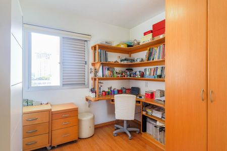 Apartamento à venda com 80m², 3 quartos e 2 vagasQuarto 1