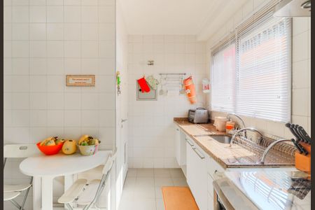 Apartamento à venda com 80m², 3 quartos e 2 vagasCozinha