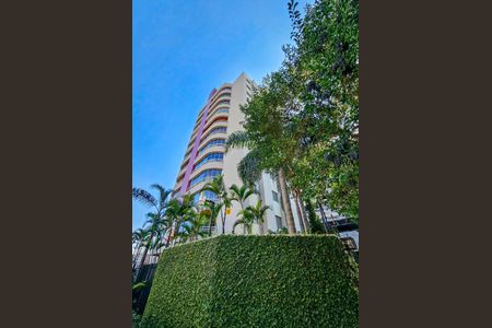 Apartamento à venda com 80m², 3 quartos e 2 vagasFachada