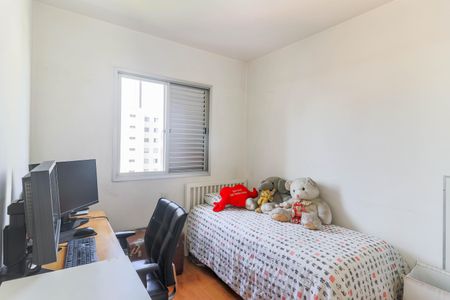 Apartamento à venda com 80m², 3 quartos e 2 vagasQuarto 2