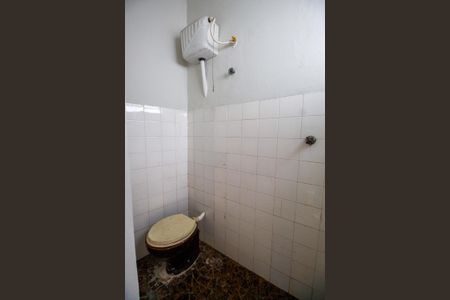 Casa à venda com 70m², 2 quartos e 1 vagaBanheiro de serviço