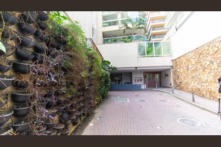 Apartamento à venda com 75m², 2 quartos e 1 vaga Apartamento à venda com 75m², 2 quartos e 1 vagaÁrea comum