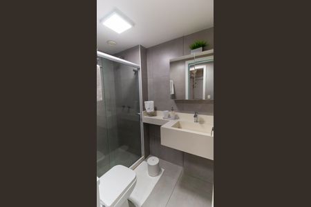 Apartamento à venda com 75m², 2 quartos e 1 vaga Apartamento à venda com 75m², 2 quartos e 1 vagaBanheiro