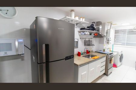 Apartamento à venda com 75m², 2 quartos e 1 vaga Apartamento à venda com 75m², 2 quartos e 1 vagaCozinha